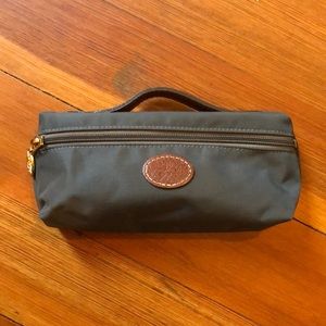 Longchamp gray Le Pliage cosmetic case